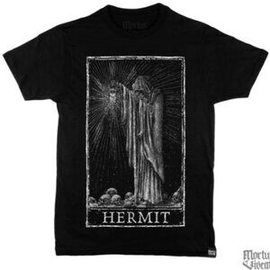 Mortus Viventi Tarot Graphic T-shirt (The Hermit) (Size M)